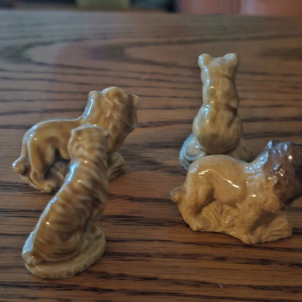 Set of Ceramic Animal Figurines Wade - Picture 2 of 3
